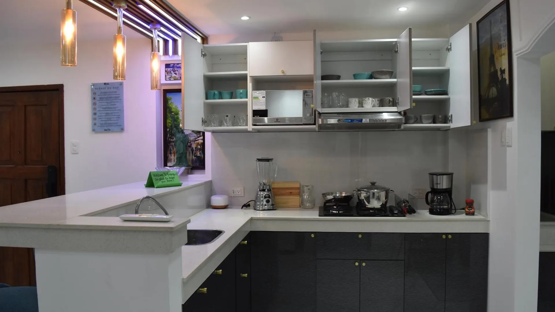 Eco-Chic Suite In Kennedy, Guayaquil Apartment