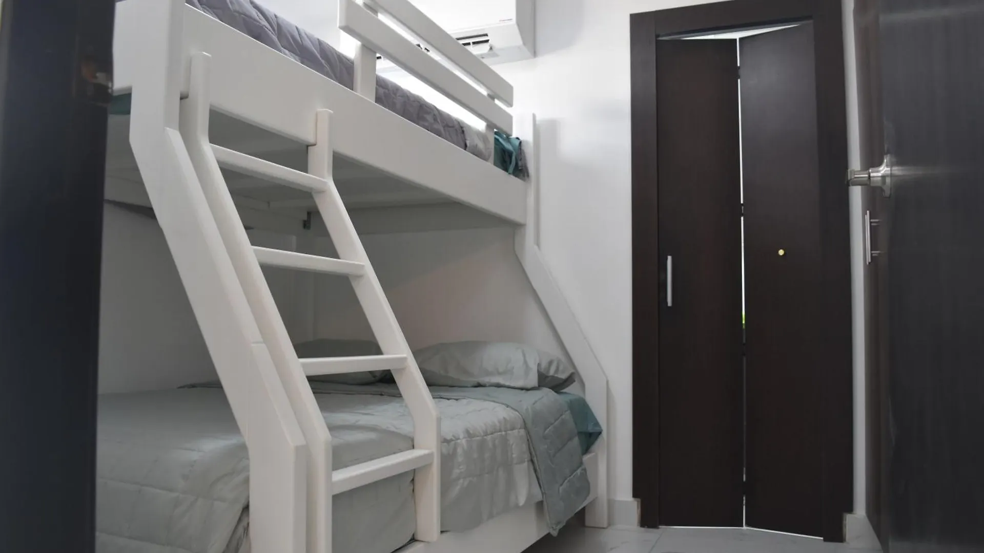 Apartment Eco-Chic Suite In Kennedy, Guayaquil