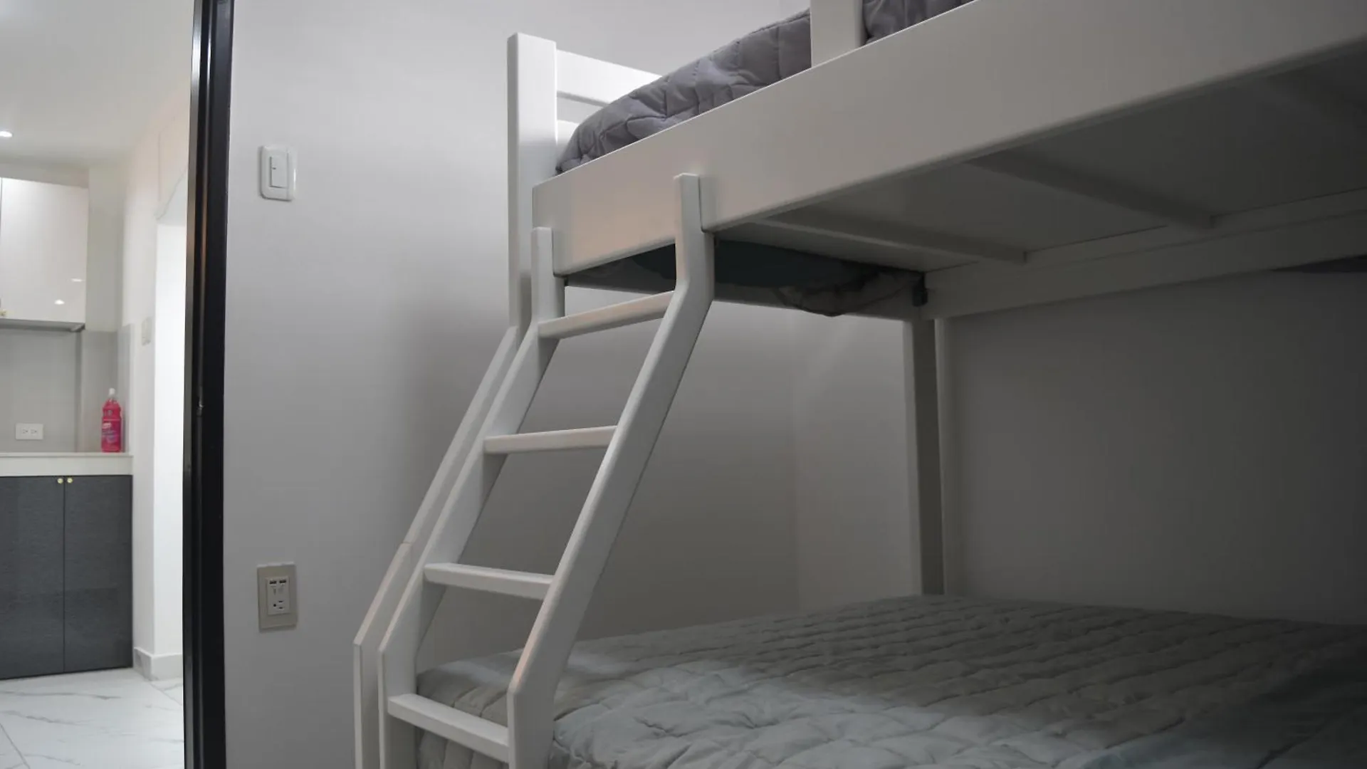 Eco-Chic Suite In Kennedy, Guayaquil Ecuador